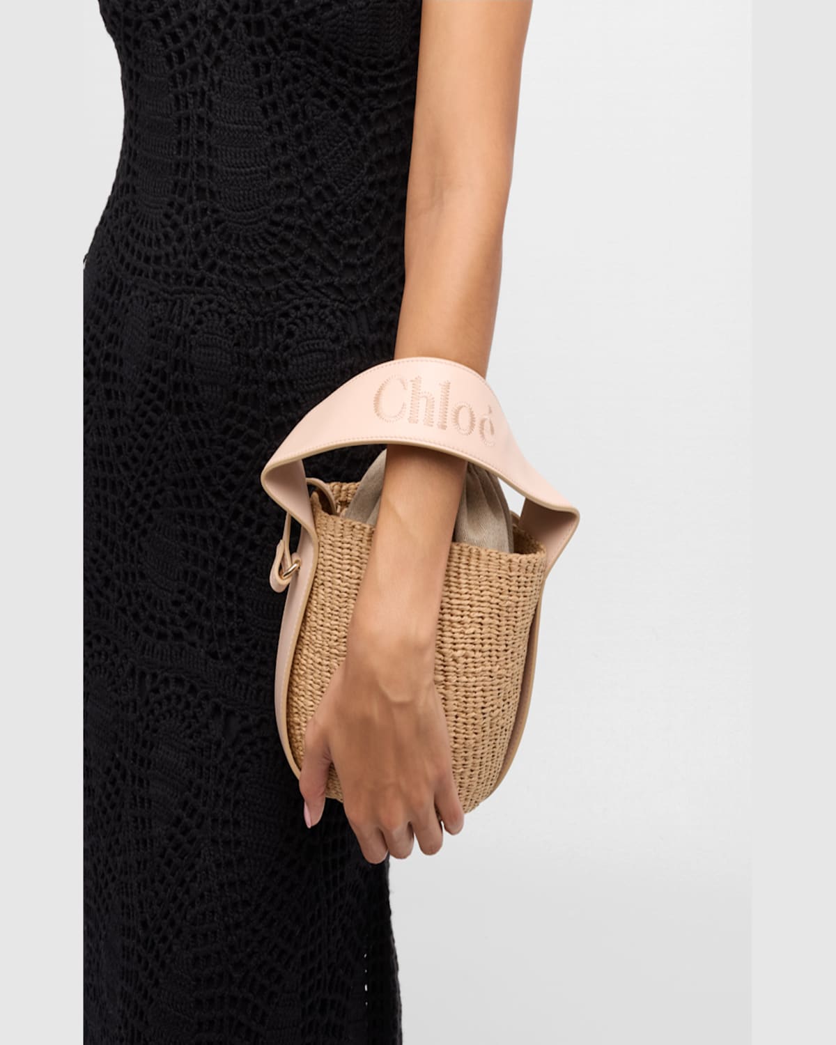 CHLOÉ X MIFUKO WOODY SMALL BUCKET BAG IN PAPER AND LEATHER 