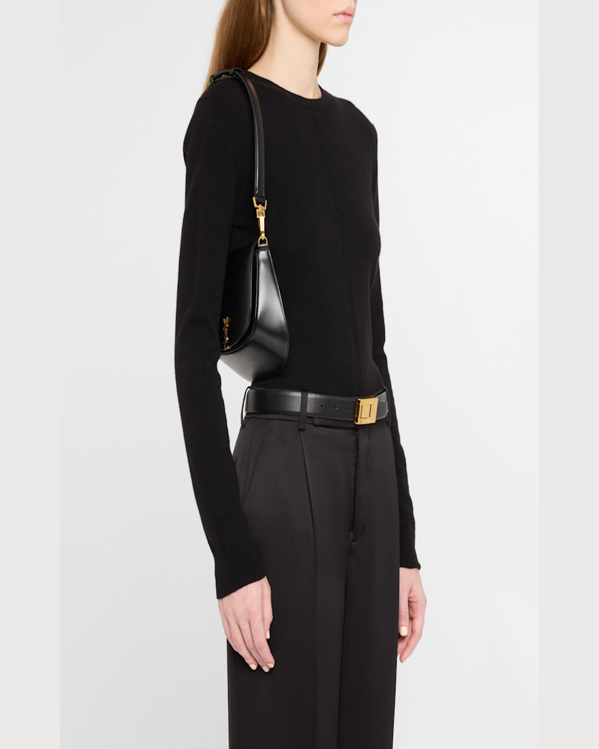 Saint Laurent Voltaire Top-handle Bag In Smooth Leather In Crema Soft