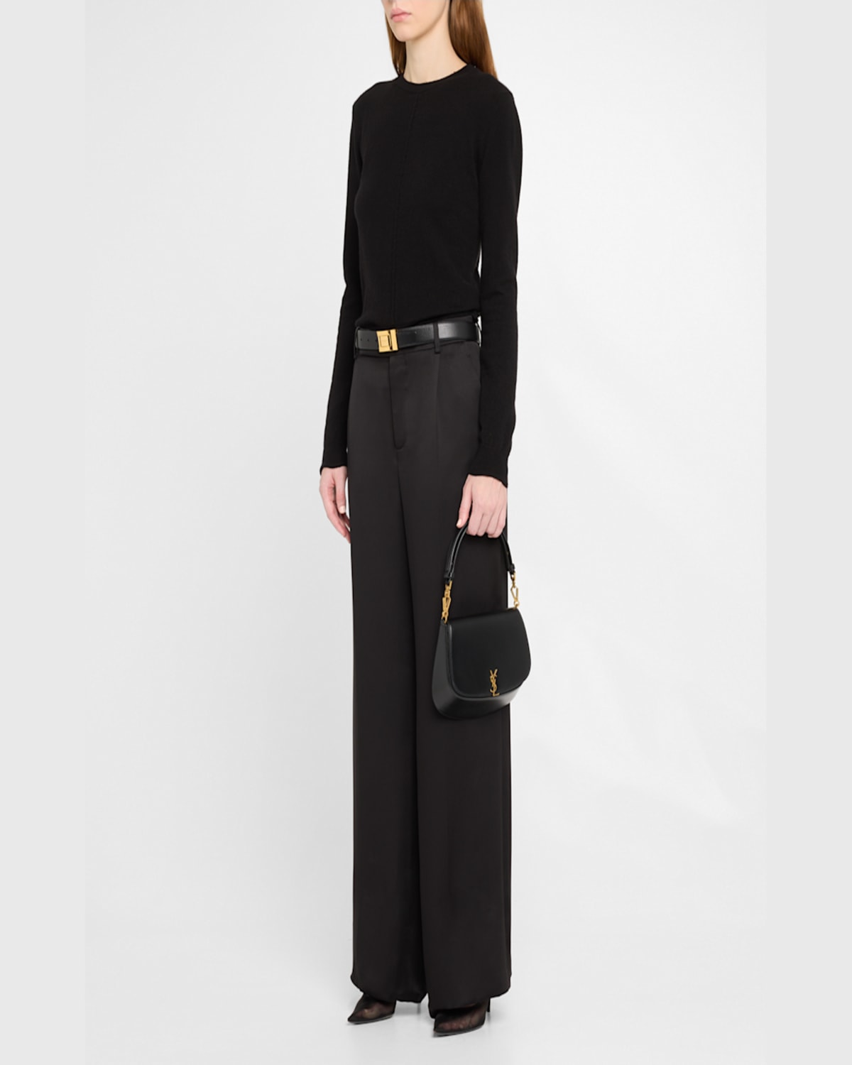 Saint Laurent Voltaire Top-handle Bag In Smooth Leather In Crema Soft