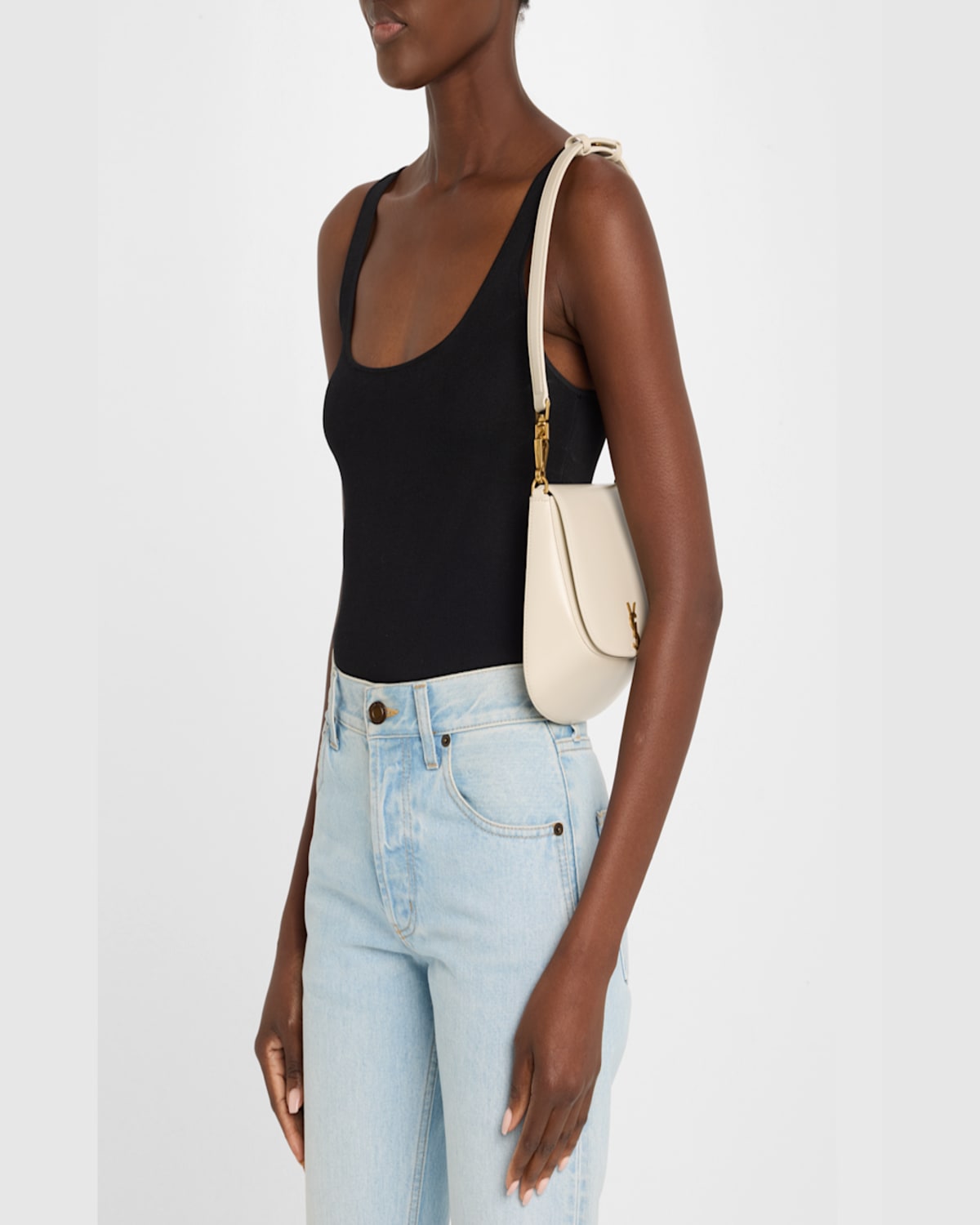 Saint Laurent Voltaire Top-handle Bag In Smooth Leather In Crema Soft