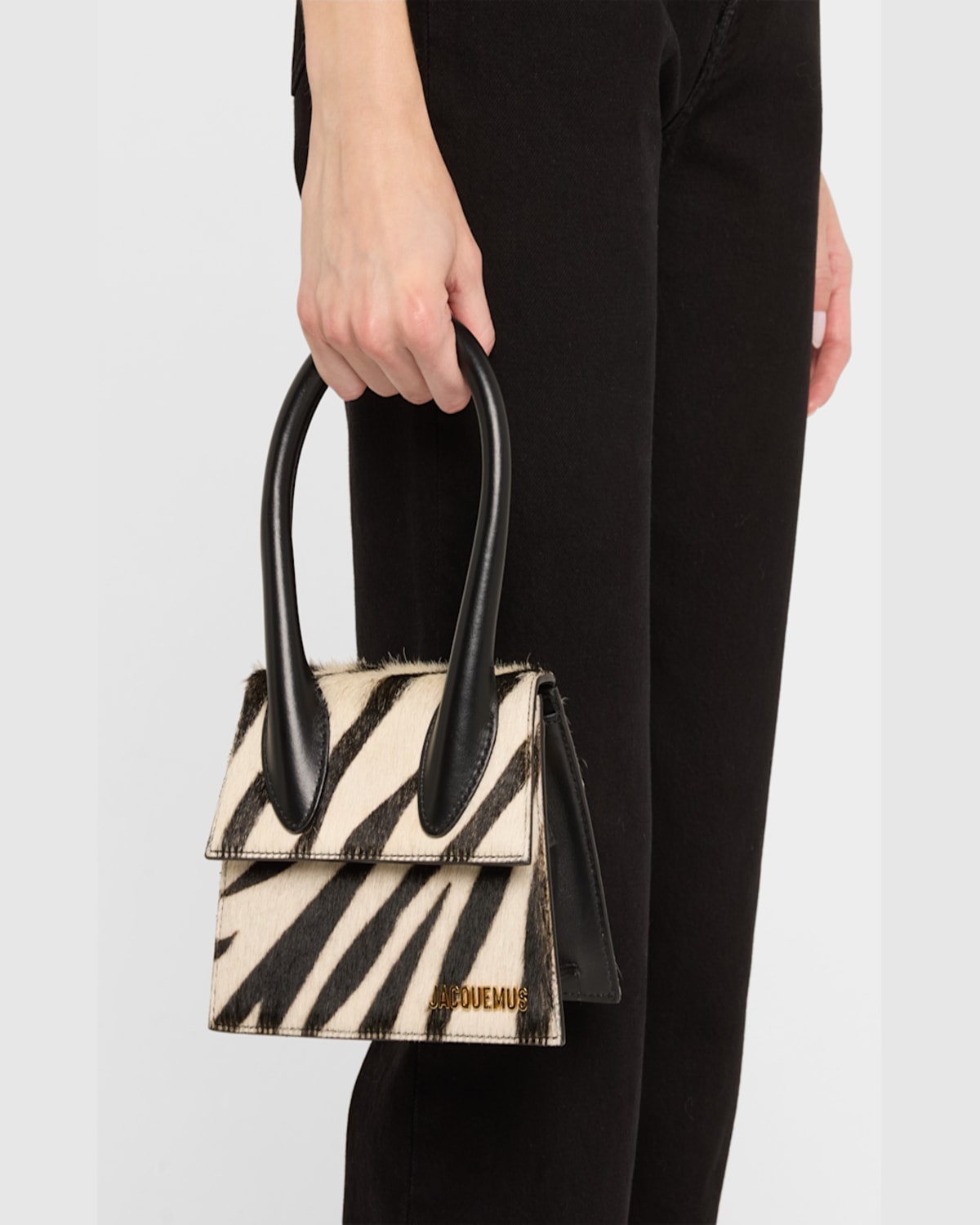 Jacquemus Le Chiquito Moyen Top-handle Bag In Black And White Zebra