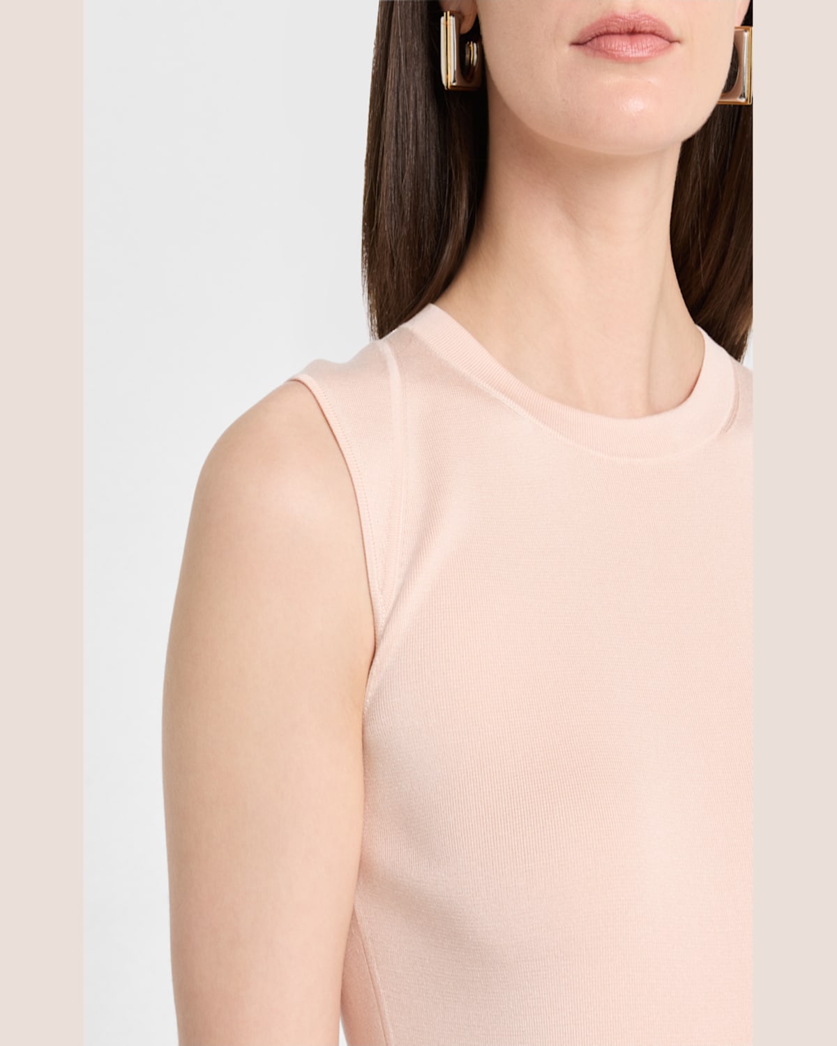 Akris Sleeveless Fitted Silk Stretch Knit Top In Seashell