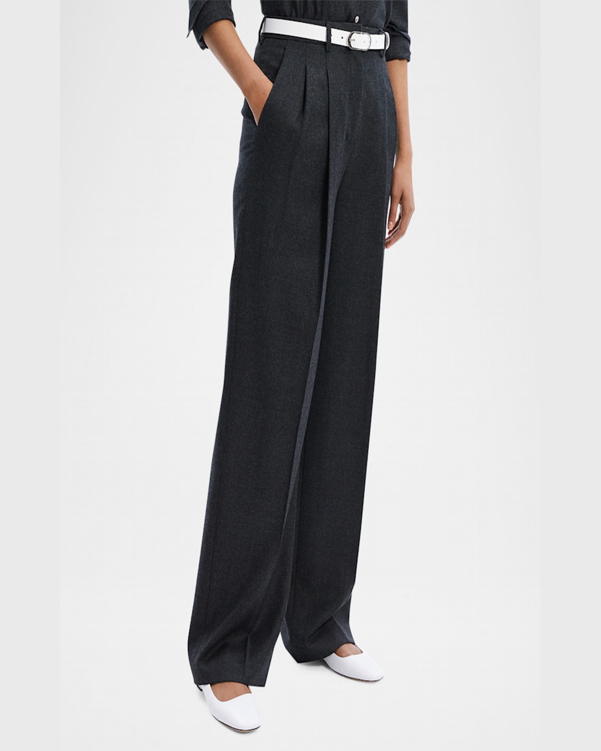 Theory Double Pleat Pant In Sleek Flannel In Hickory Melange