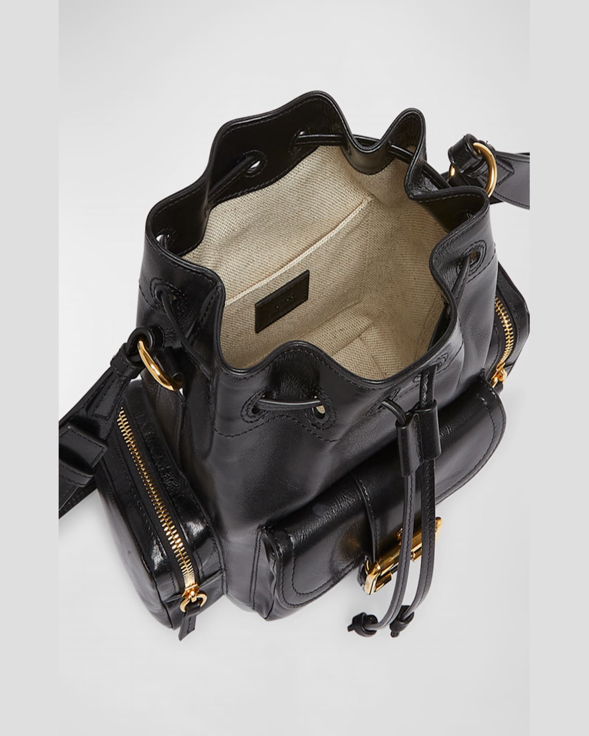 Chloé Camera Bucket Crossbody Bag In Shiny Calfskin In Black