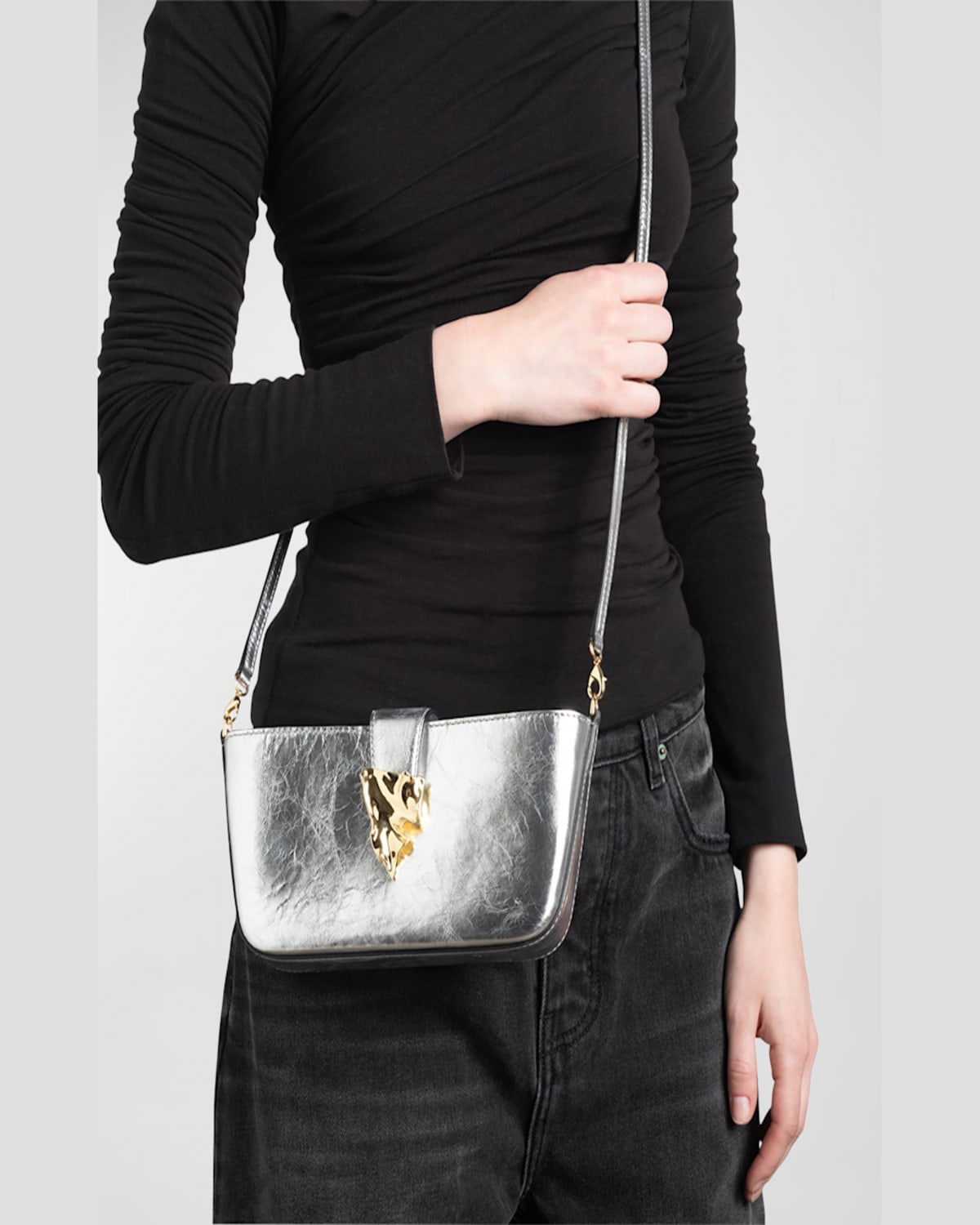 ALEXIS BITTAR THE CRUMPLE CONVERTIBLE METALLIC LEATHER CROSSBODY BAG 