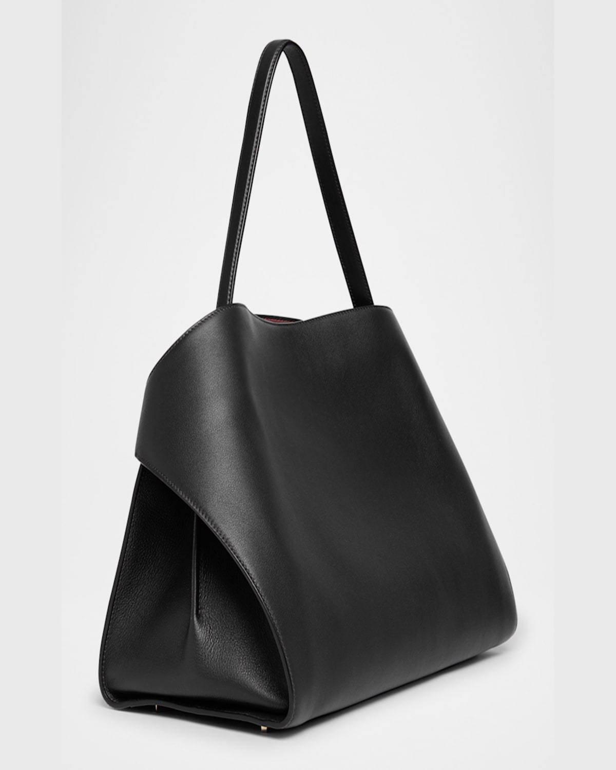 Ferragamo Structured Shoulder Bag Top Handle In Nero