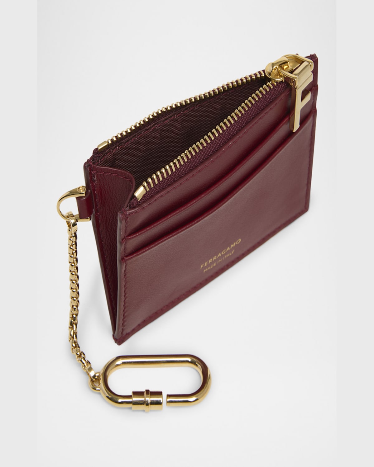 Ferragamo Hot Stamp Zip Leather Card Holder In Borgogna