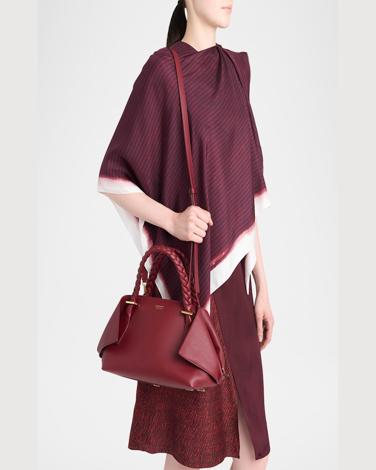 Ferragamo The Scarf Leather Top-handle Bag In Borgogna
