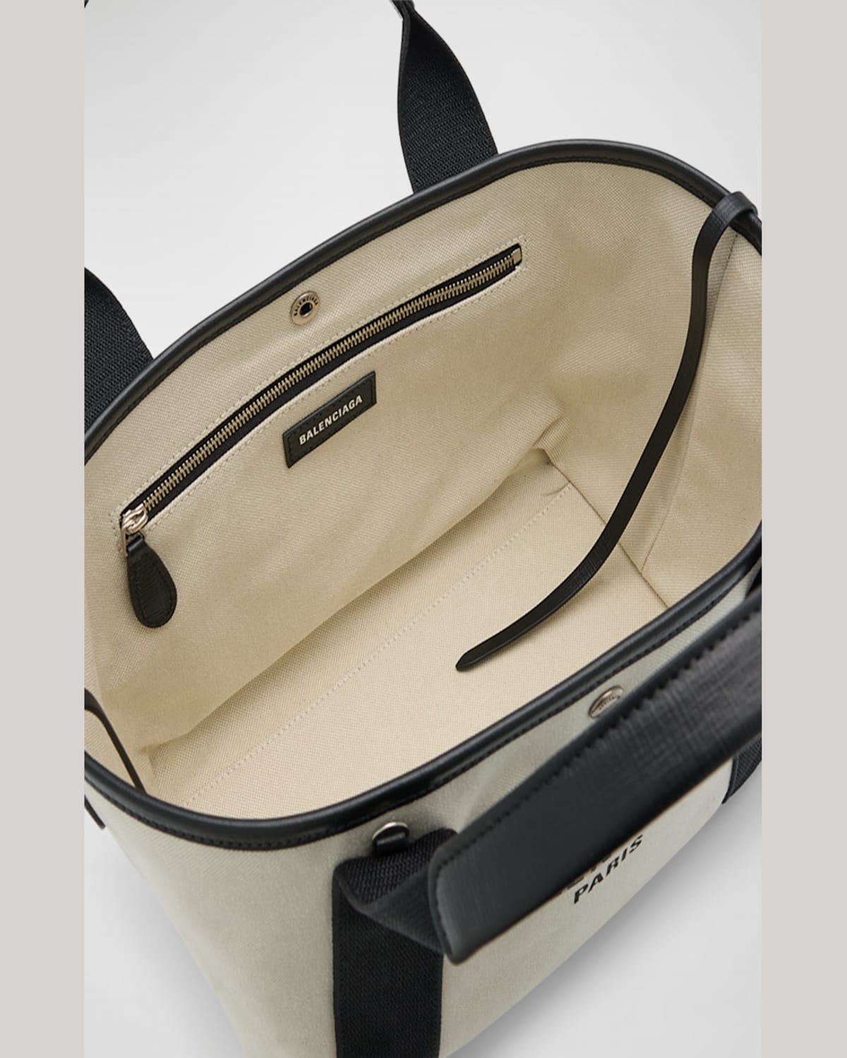 Balenciaga Blackwhite Biarritz S Shopping Bag In Natural/black