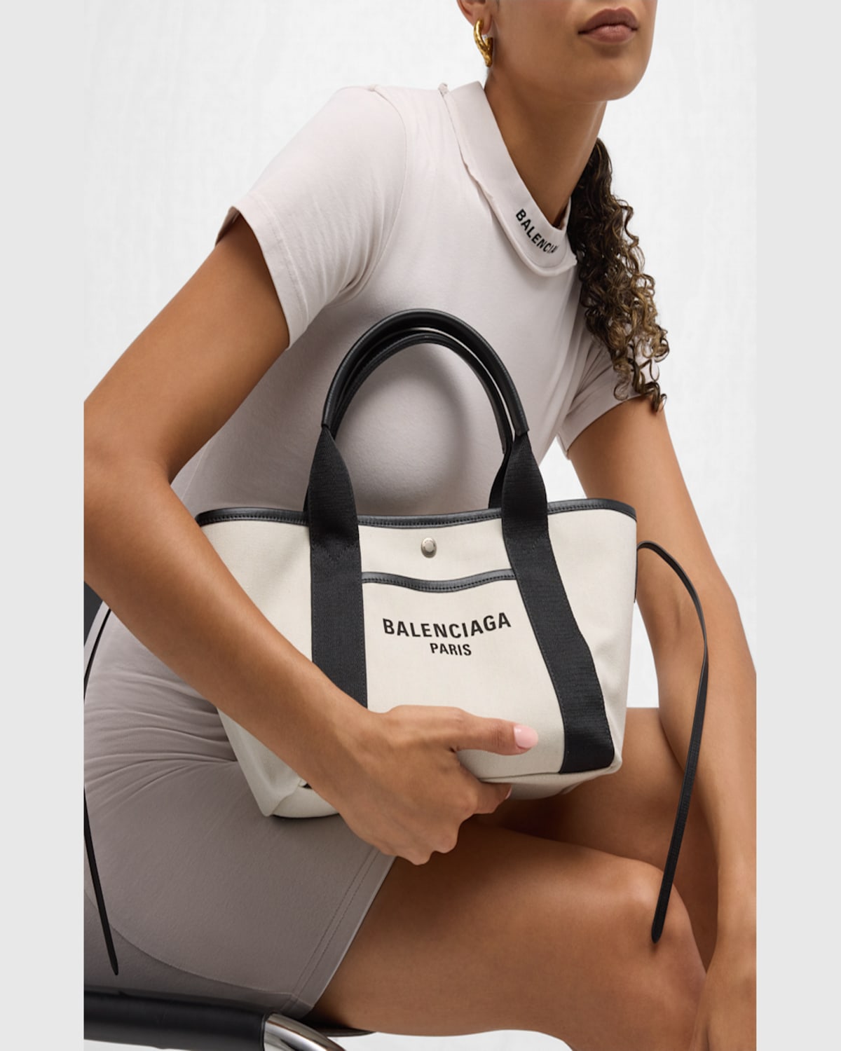 【送料&関税込】Balenciaga Biarritz Shopping Bag Balenciaga Medium Biarritz Tote Bag | Neutrals | FARFETCH JO