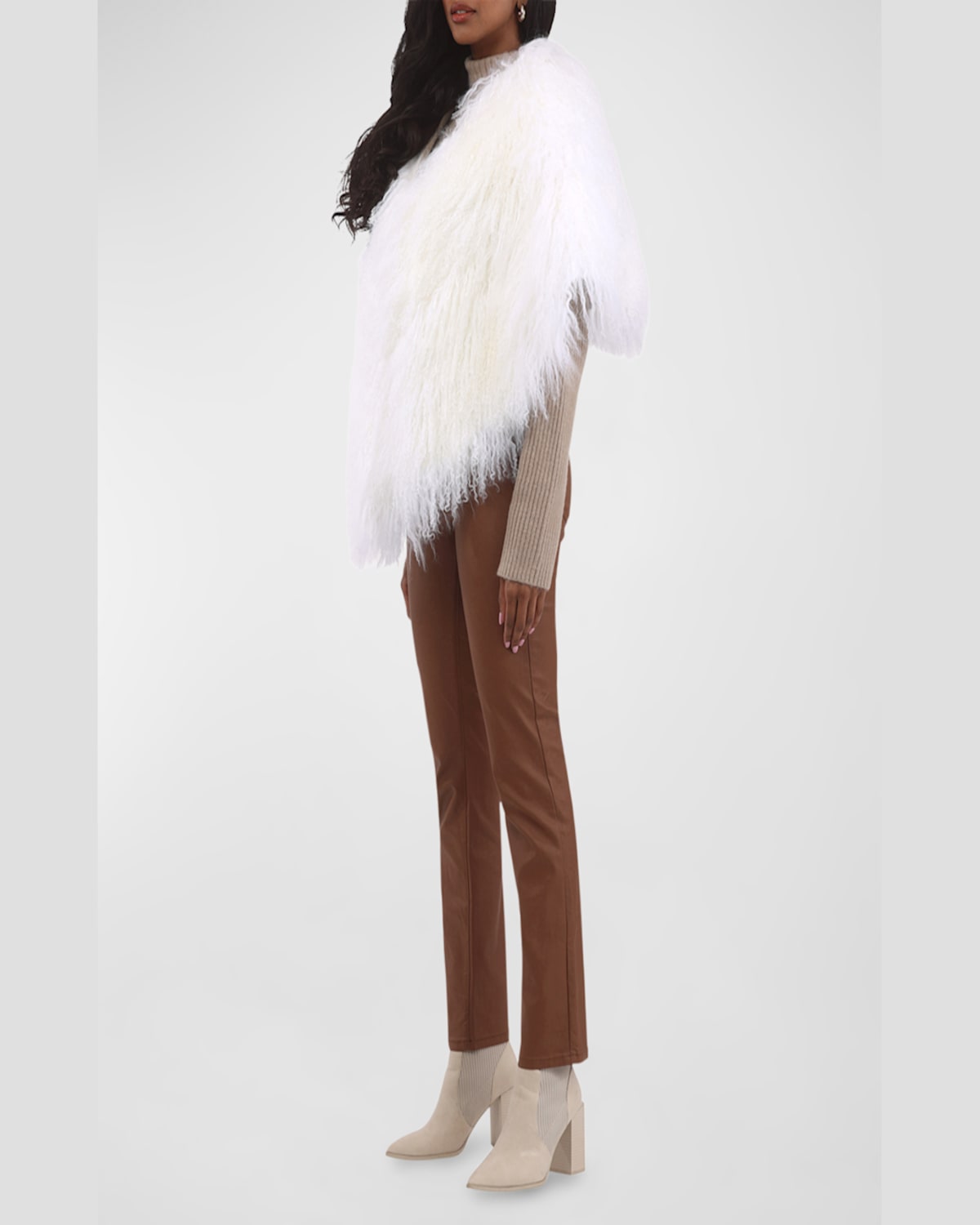Gorski Select Mongolian Lamb Shearling Shawl In White