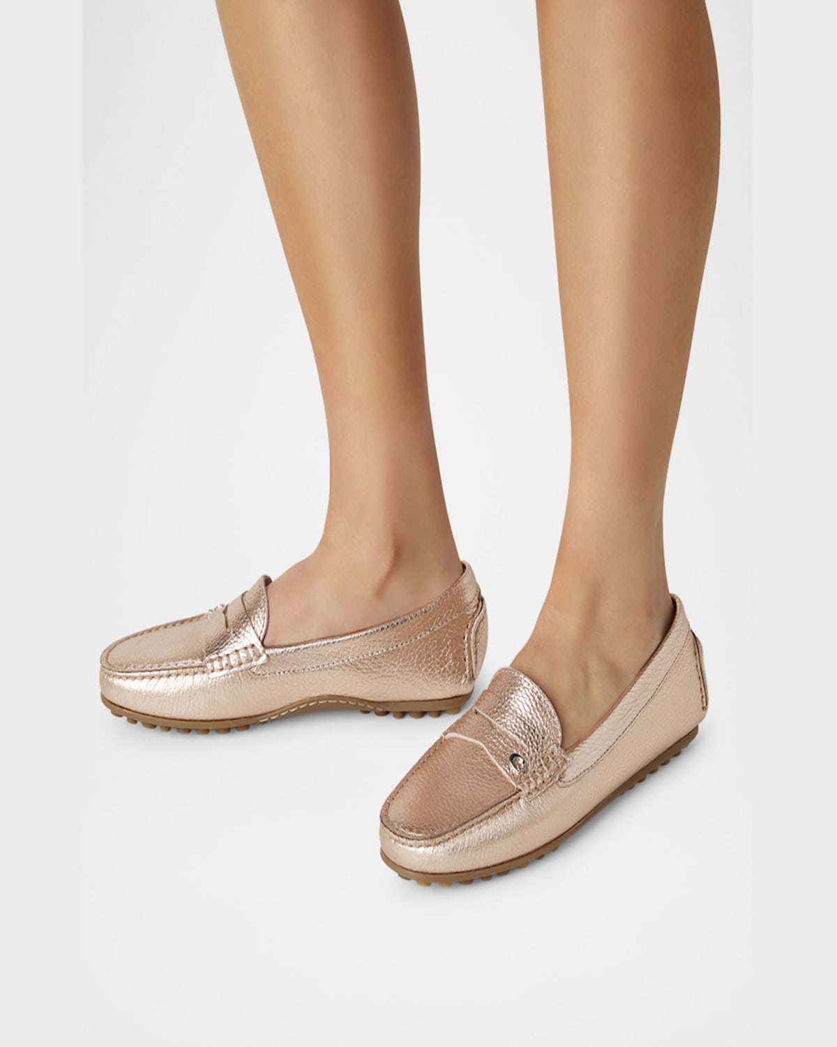 La Canadienne Pilar Metallic Penny Driver Loafers In Gold