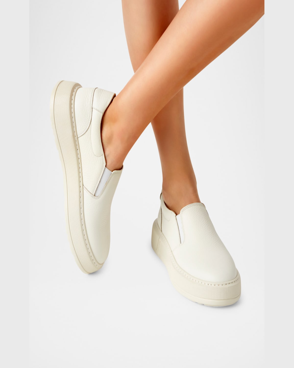 La Canadienne Virginia Leather Slip-on Sneakers In Off White