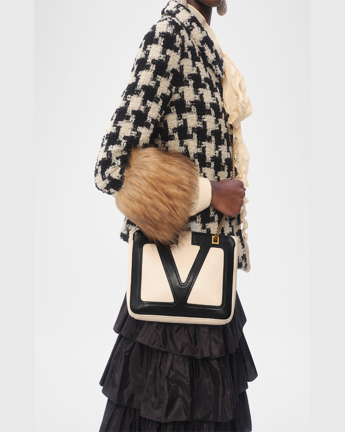 Shop Valentino Viva Superstar Small Leather Tote Bag In Butter White Nero