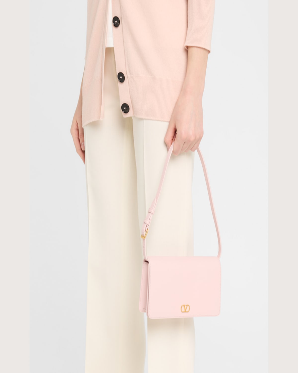 Valentino Garavani Pastel Pink Leather Vlogo Signature Clutch In Rose Quartz