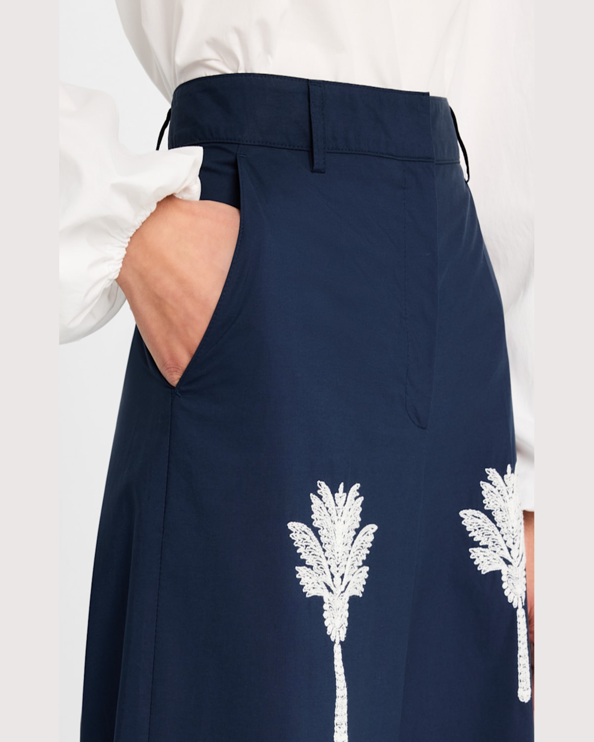 MAISON COMMON PALM-EMBROIDERED COTTON WIDE-LEG CROP PANTS 