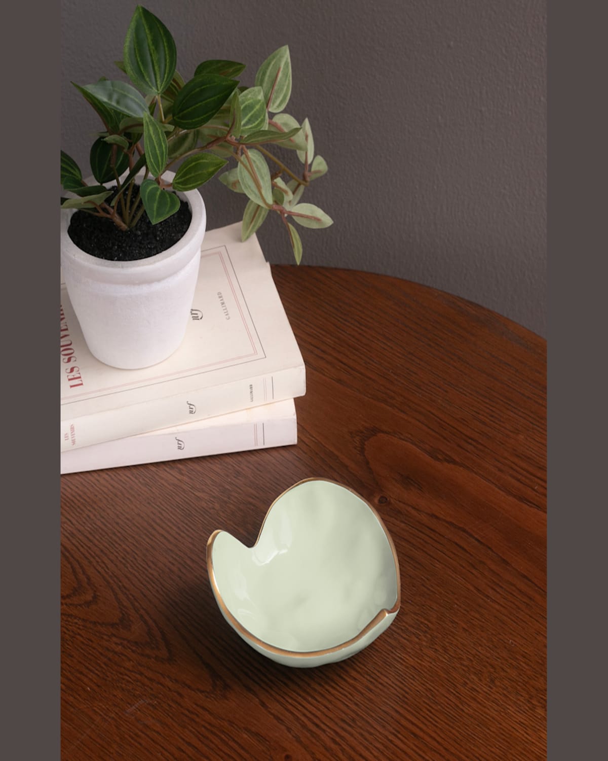 Beatriz Ball Encanto Soho Mini Heart Catchall In Pistachio