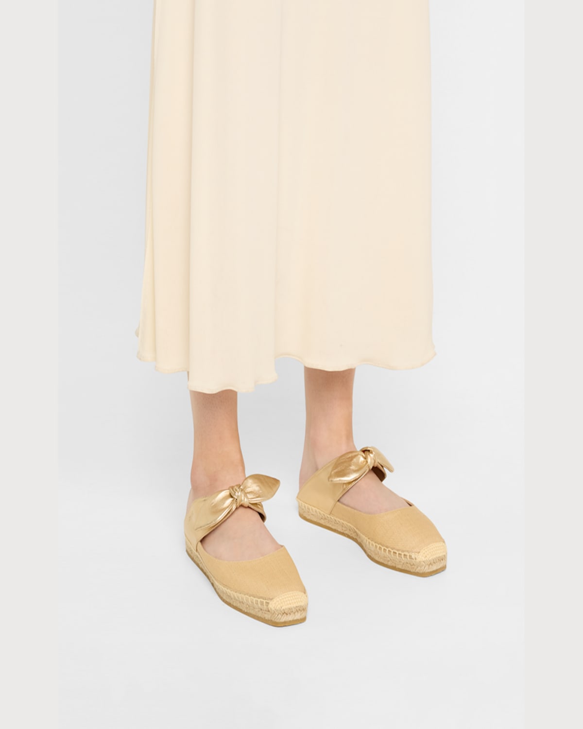 Jimmy Choo Reka Raffia And Leather Flats In Metallic Gold