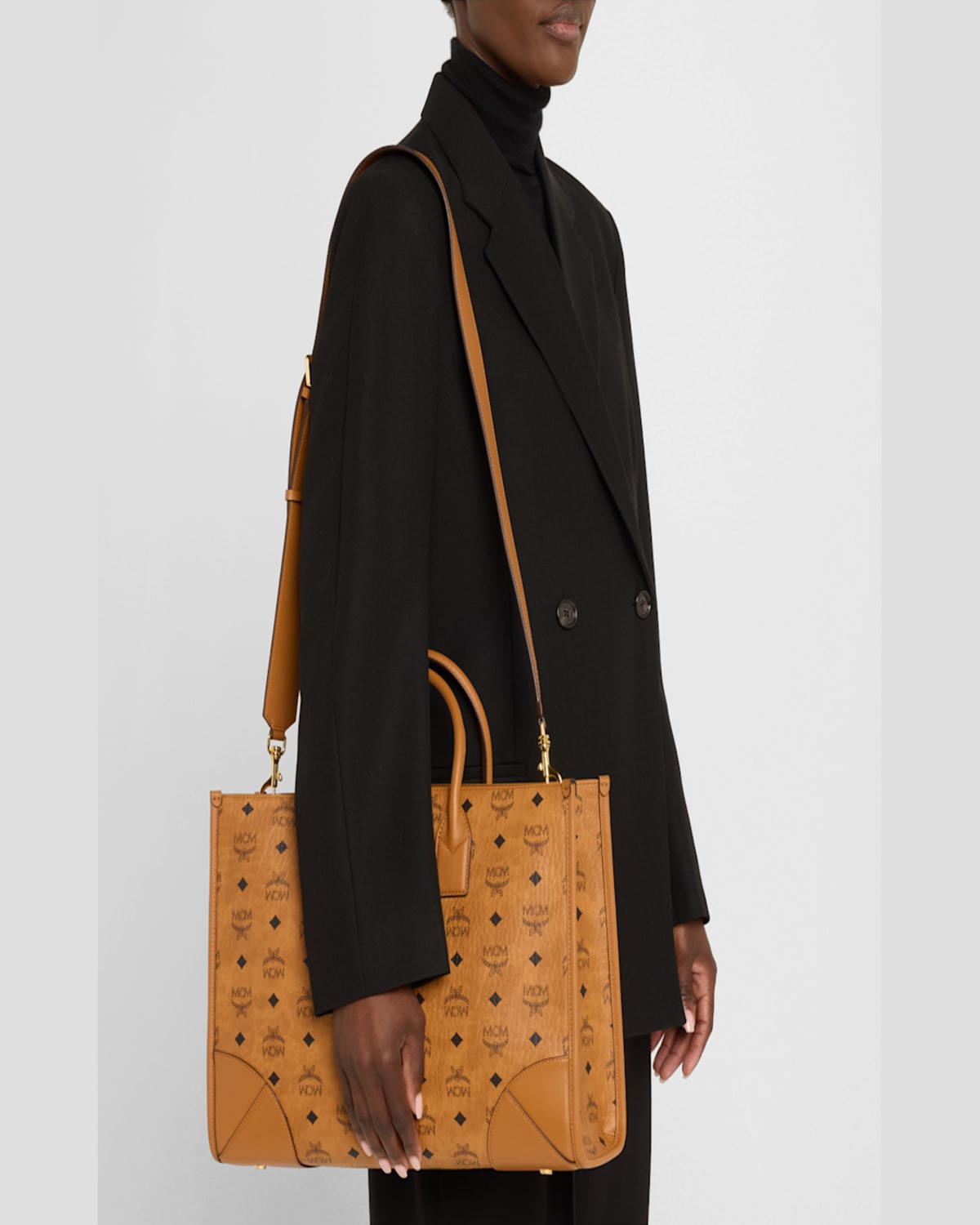 Mcm Munchen Large Visetos Tote Bag In Cognac