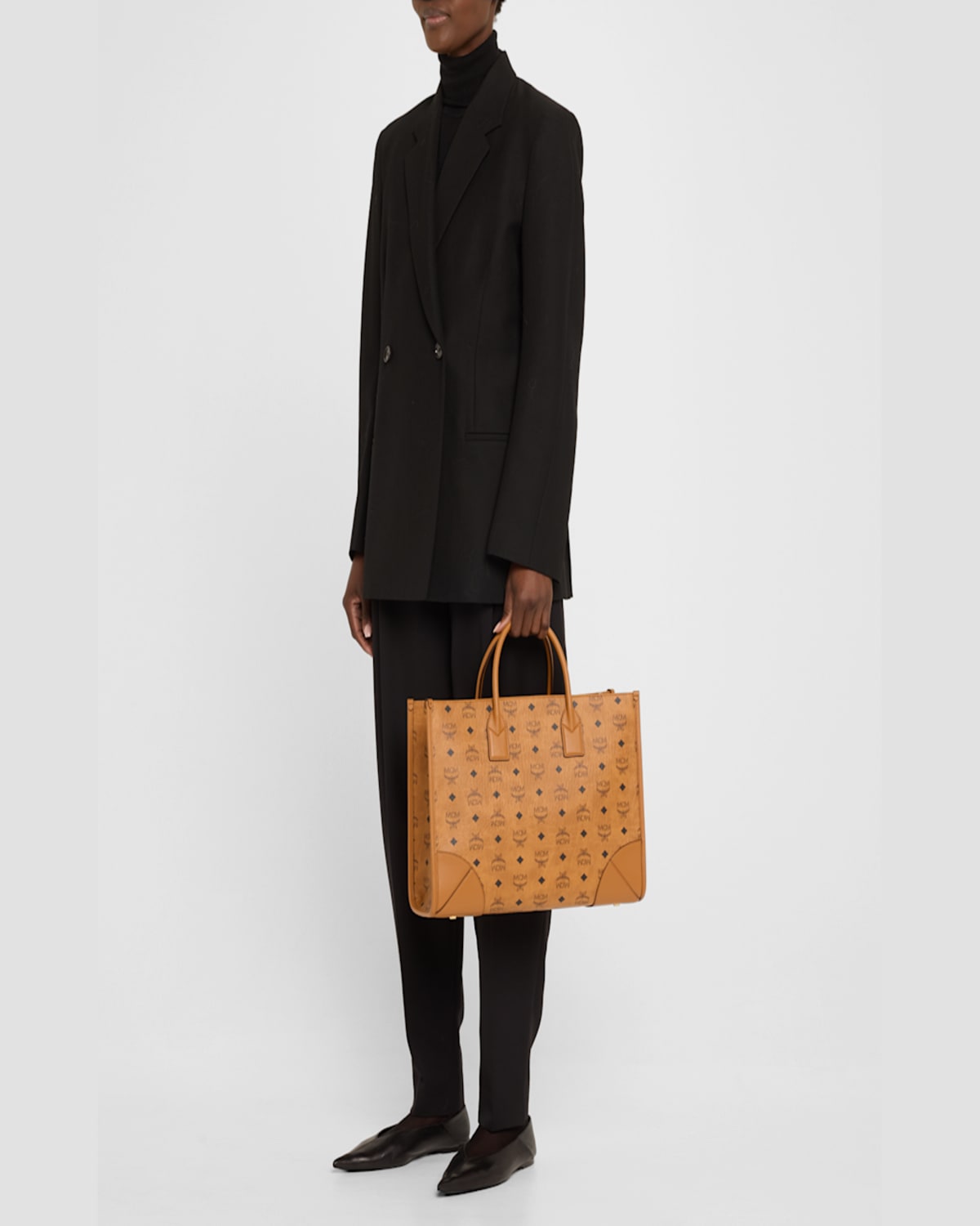 Mcm Munchen Large Visetos Tote Bag In Cognac
