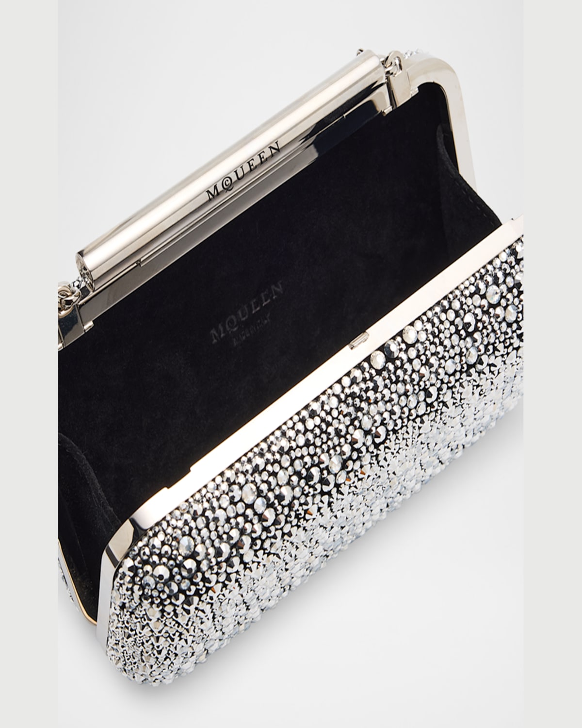 Alexander Mcqueen T-bar Clutch Bag In Black