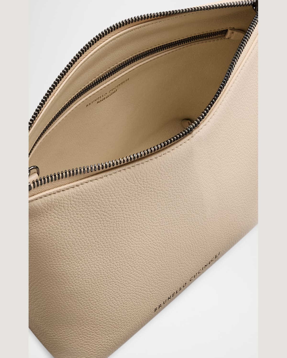 Brunello Cucinelli Zip Lamb Leather Makeup Bag In Ivory
