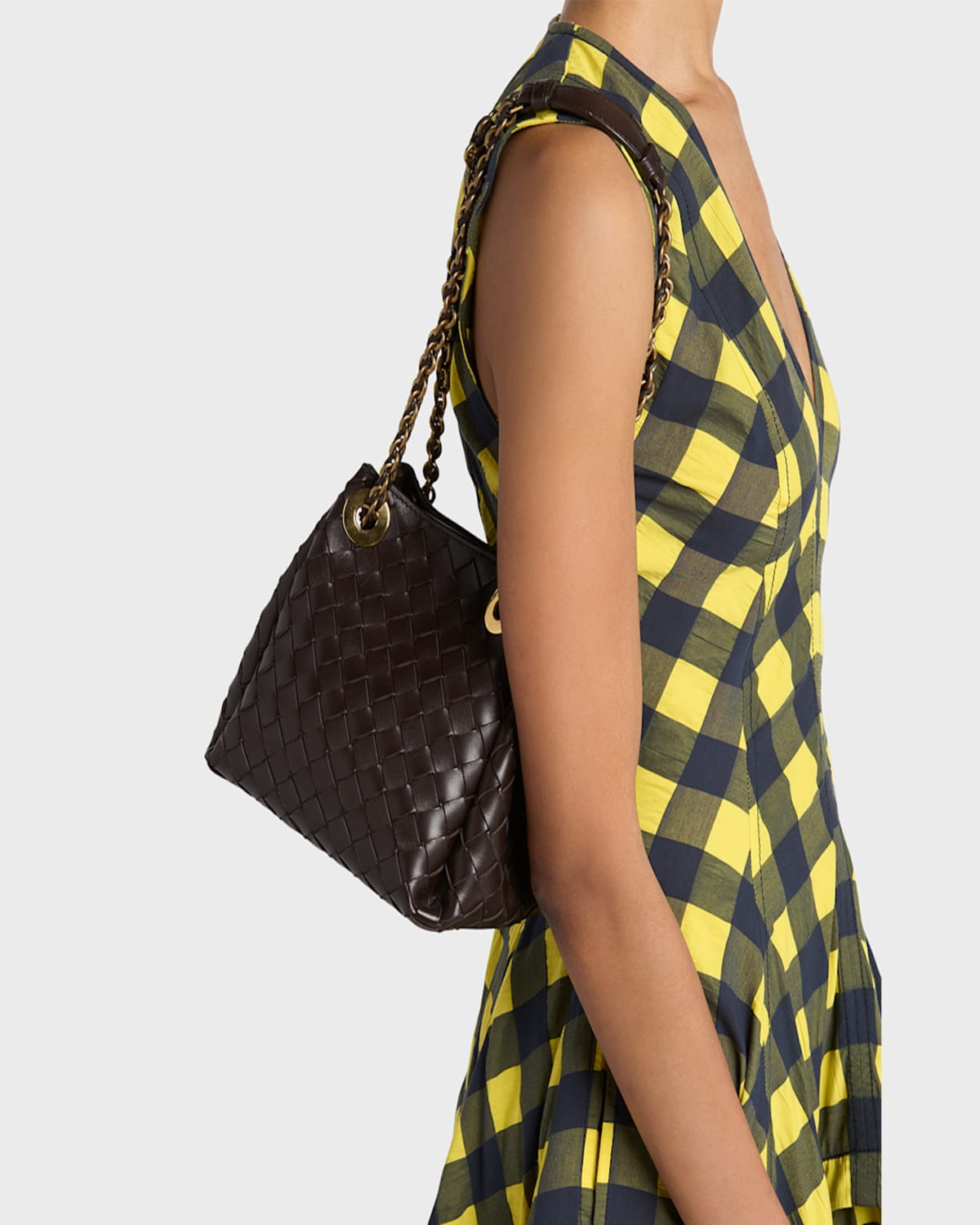 Bottega Veneta Black Intrecciato Leather Two-way Handbag In Fondant