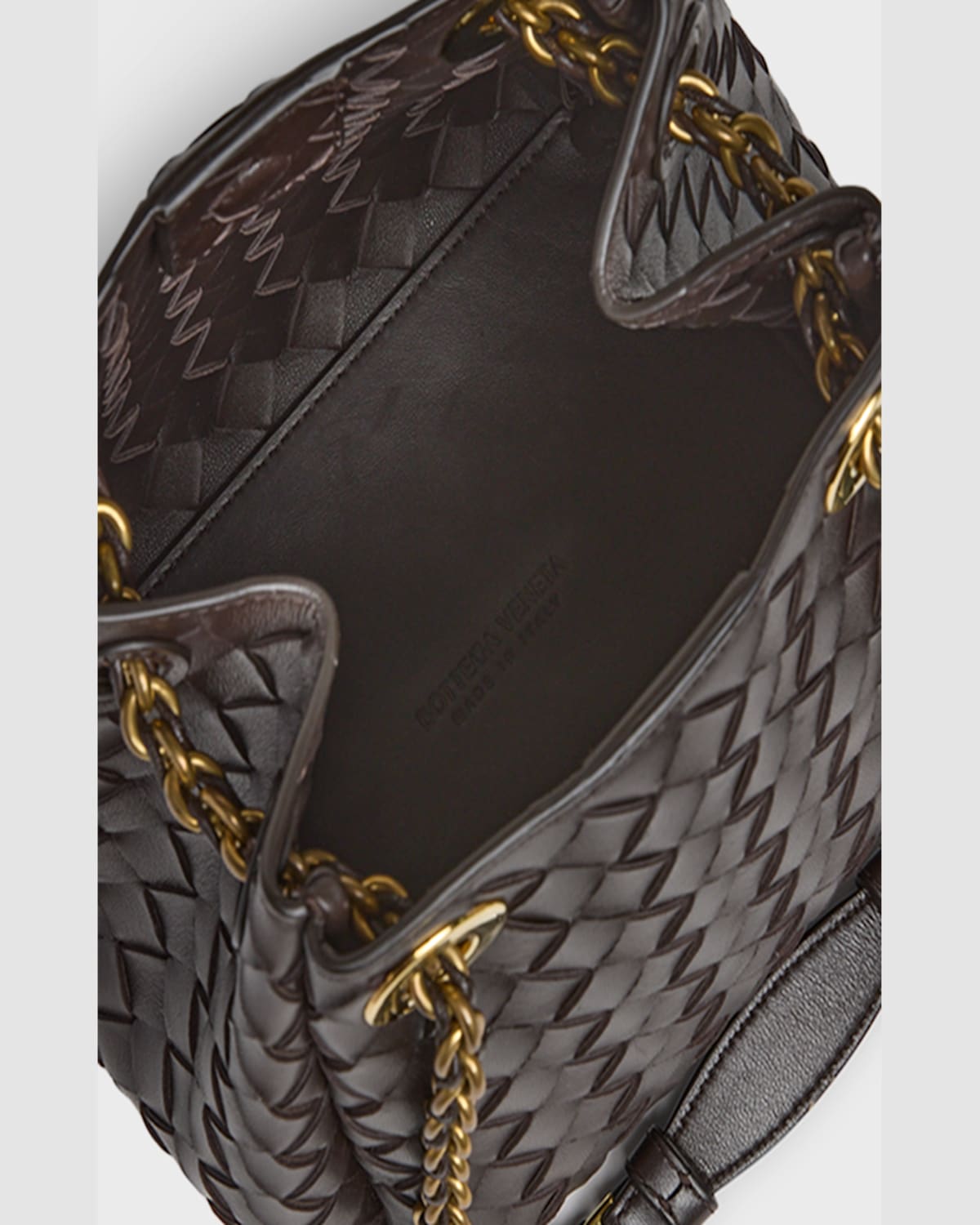 Bottega Veneta Black Intrecciato Leather Two-way Handbag In Fondant