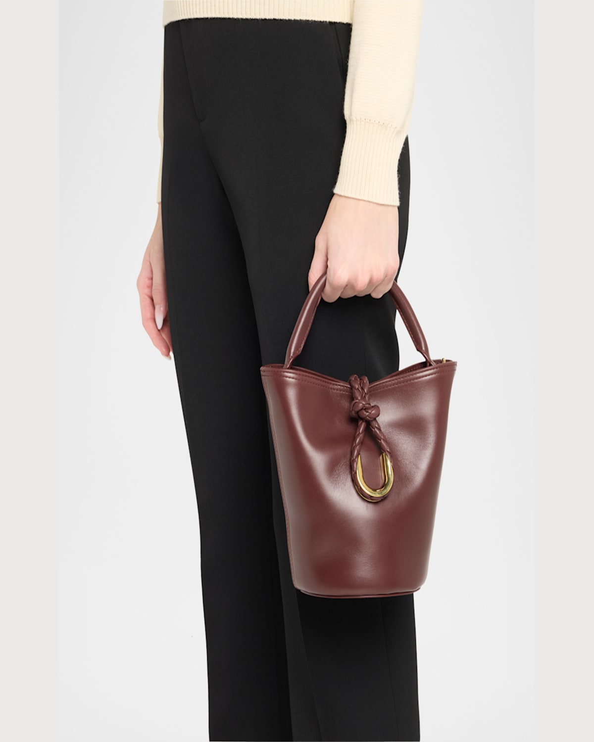 BOTTEGA VENETA LIBERTA MINI LEATHER BUCKET BAG 