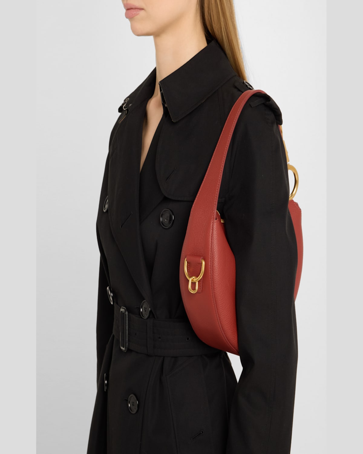 Burberry Knight Arc Rust Brown Grained Leather Shoulder Bag In Rust