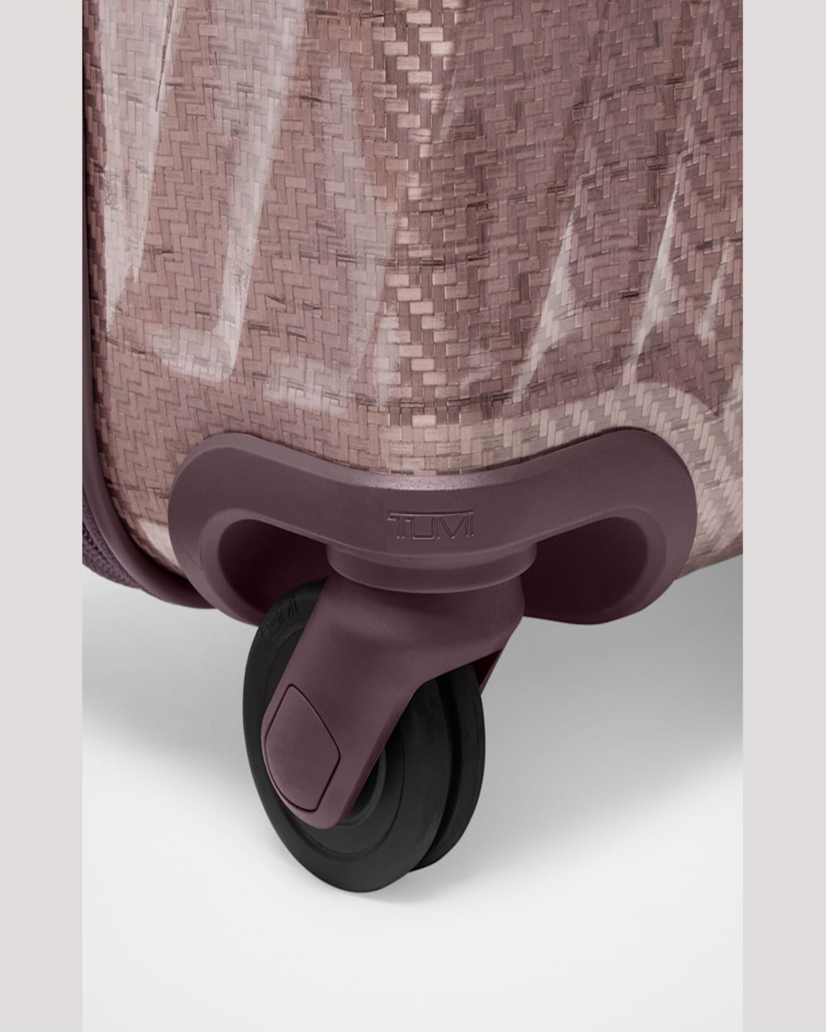TUMI 19 DEGREE LITE CONTINENTAL CARRY-ON LUGGAGE 