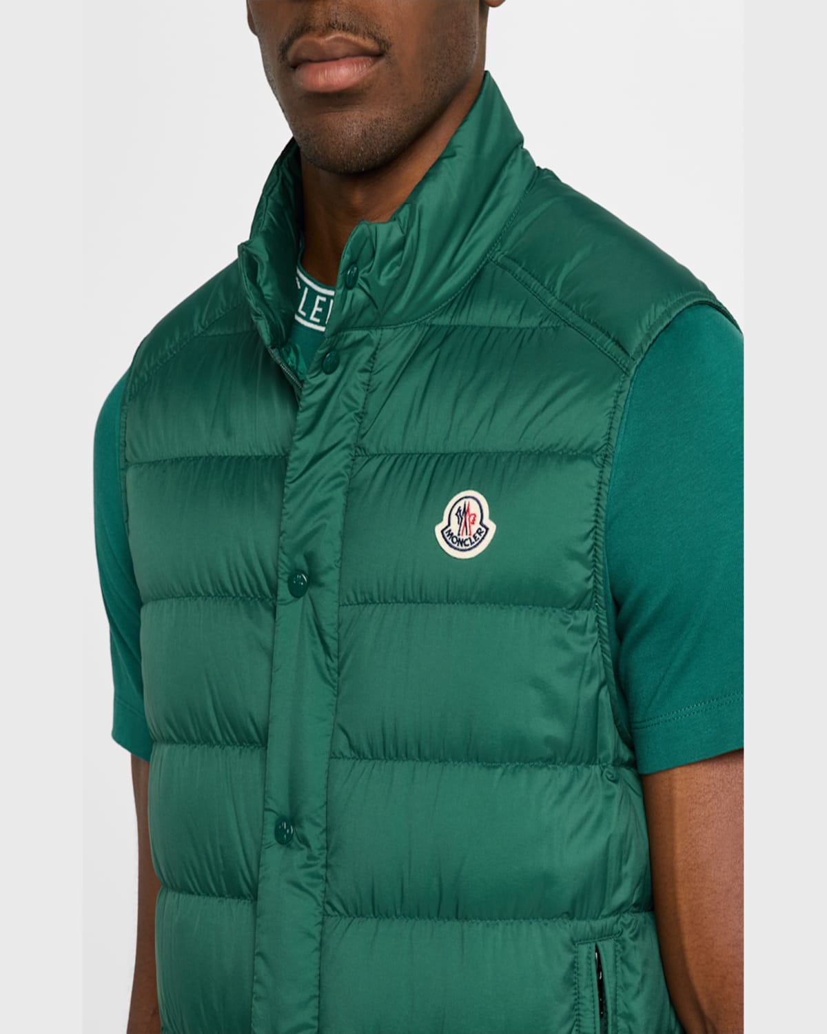 Moncler Barthe Padded Bodywarmer In Black