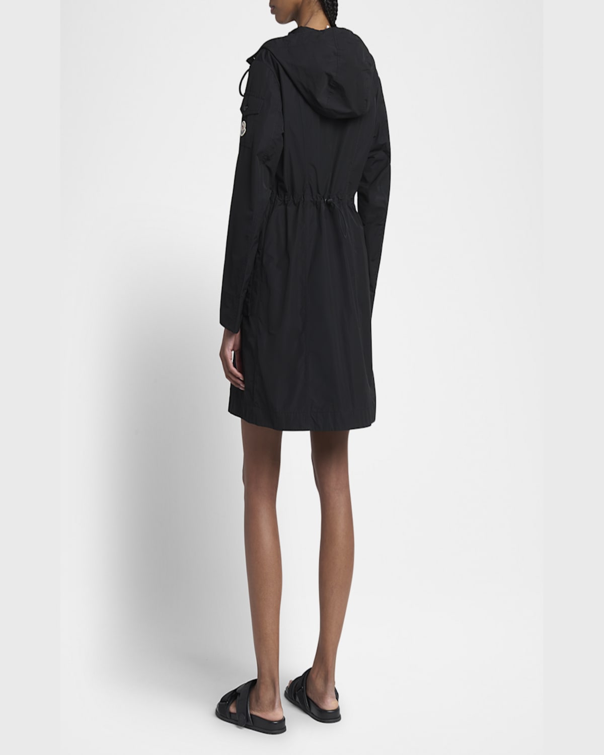 Moncler Laerte Long Hooded Parka In Black
