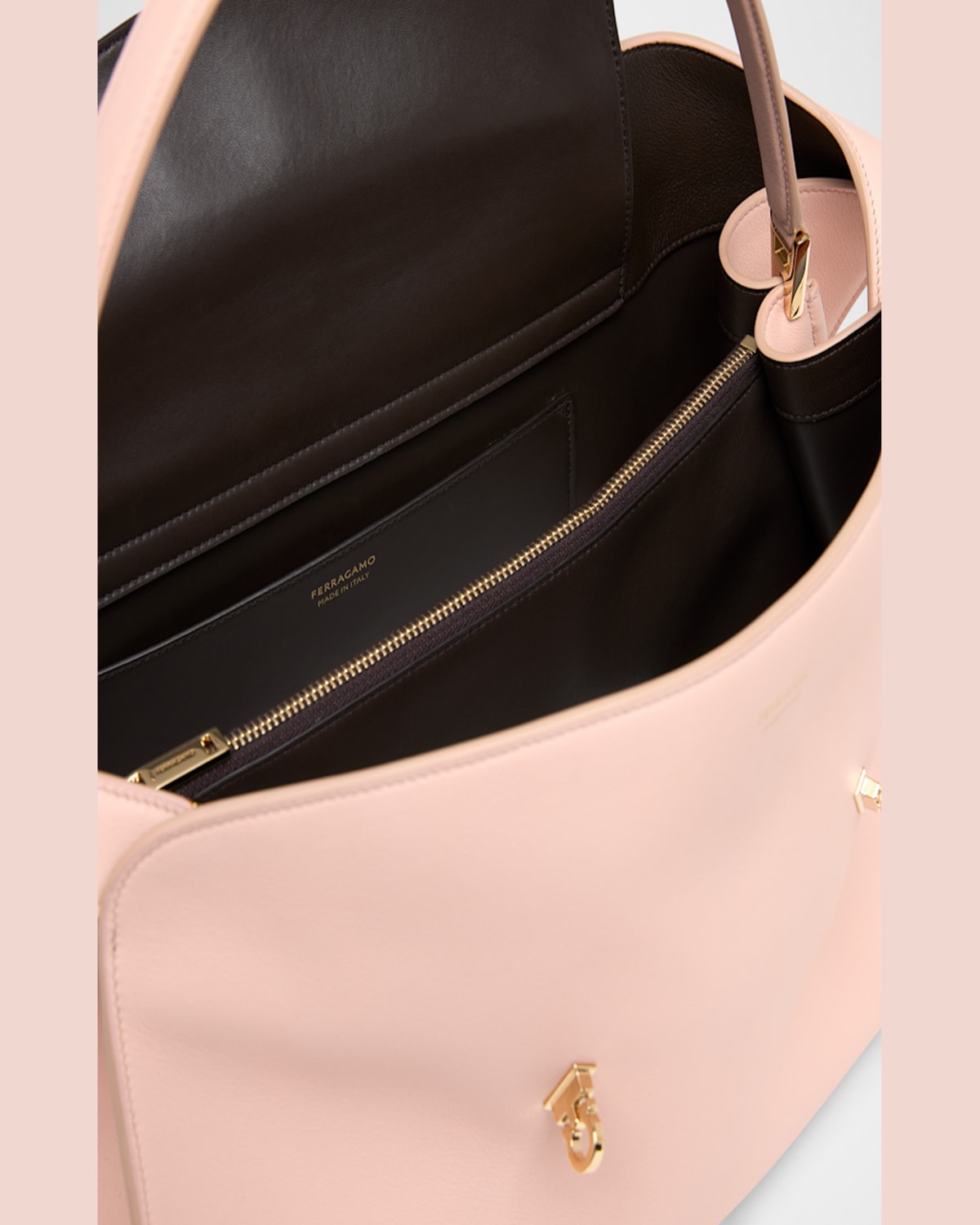 FERRAGAMO MEDIUM HUG SOFT LEATHER BICOLOR SHOULDER BAG 