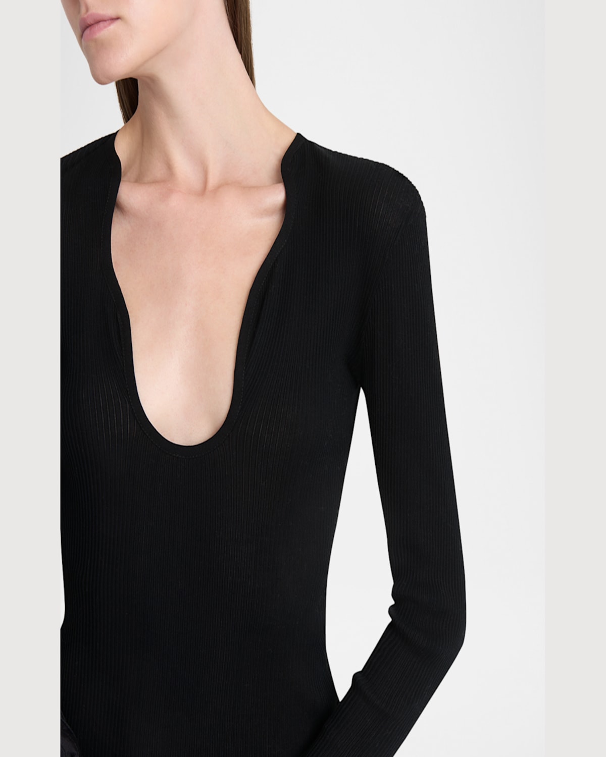 Ferragamo Wavy Scoop-neck Long-sleeve Top In Nero