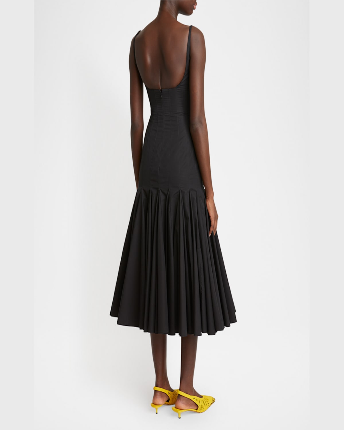 ワンピース Jacquemus Agave Midi Flared Dress Jacquemus Agave Drop-Waist Pleated Flare Midi Dress | Neiman