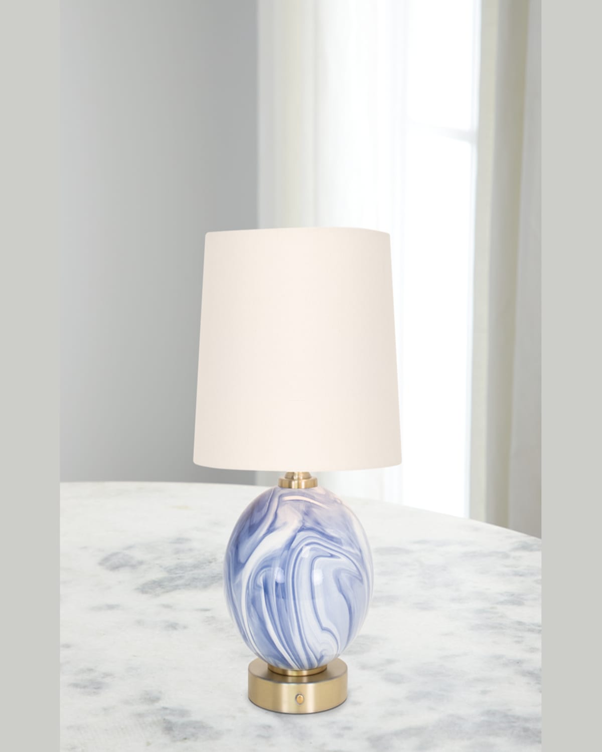 COUTURE LAMPS BLUE/WHITE SPHERE RECHARGEABLE 15" TABLE LAMP 