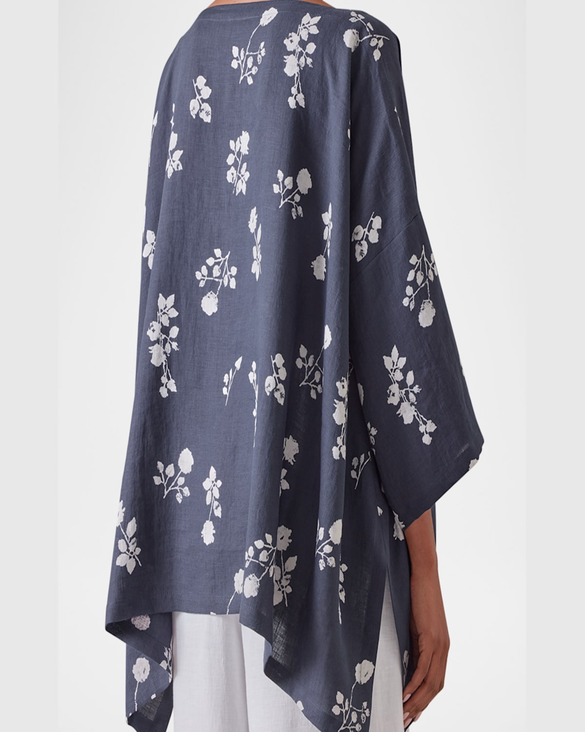 Shop Eskandar Dps Scoop-neck 3/4-sleeve Top (mid Plus Length) In Navy