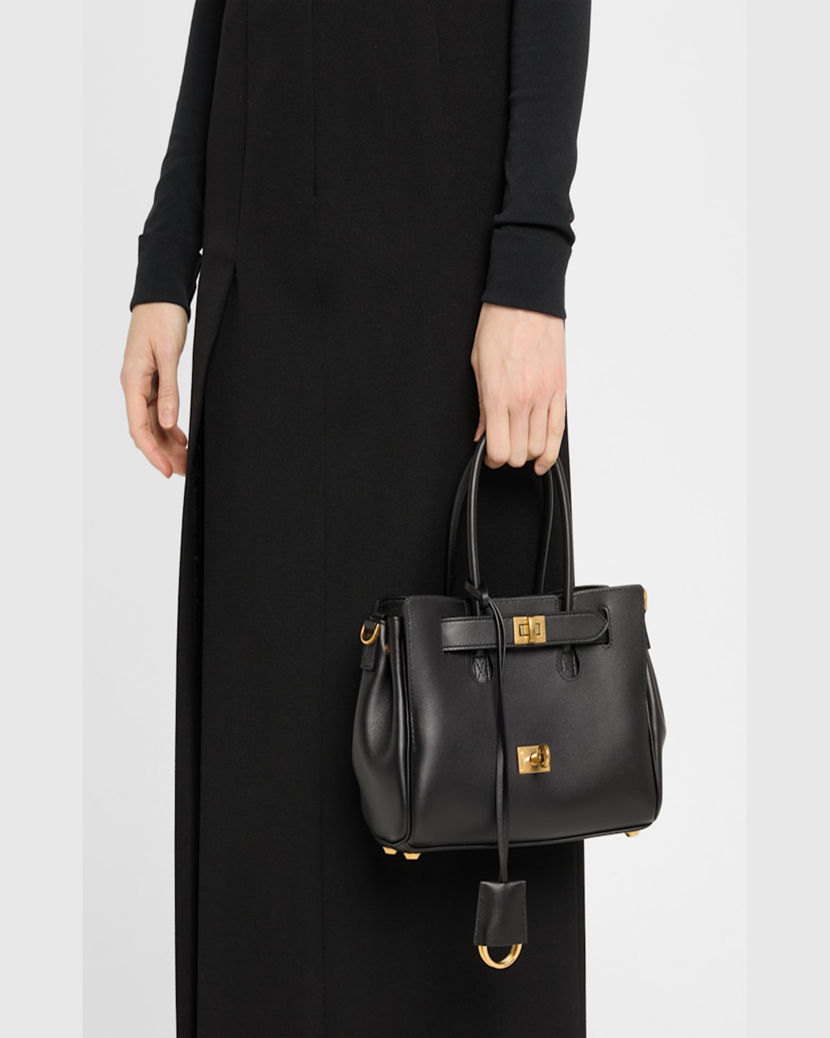 Balenciaga Women Black Leather Medium Carry All Bel Air Shopping Bag In 1000 Black