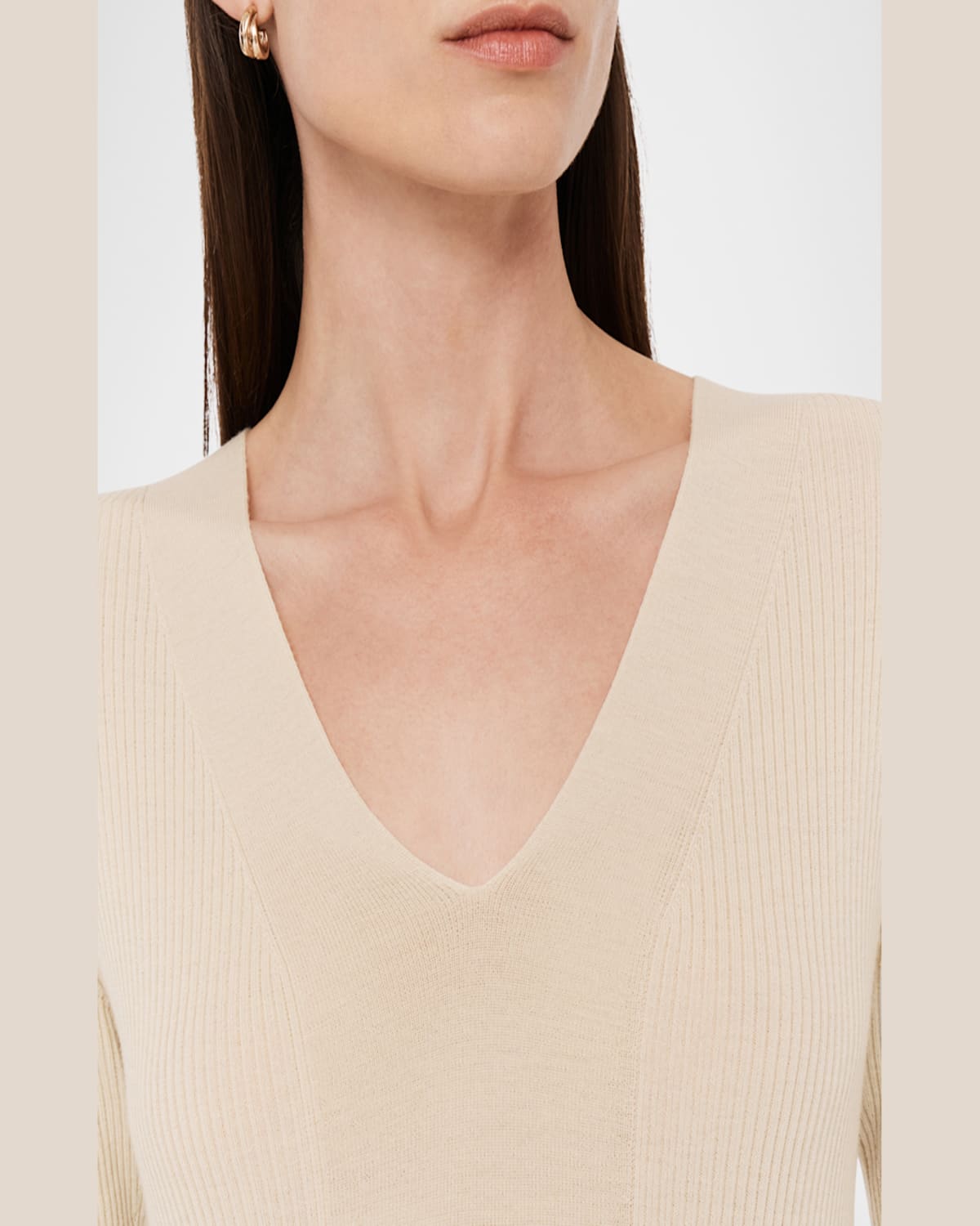 Joseph Womens Quail V-neck Ribbed Wool Top In Quail
