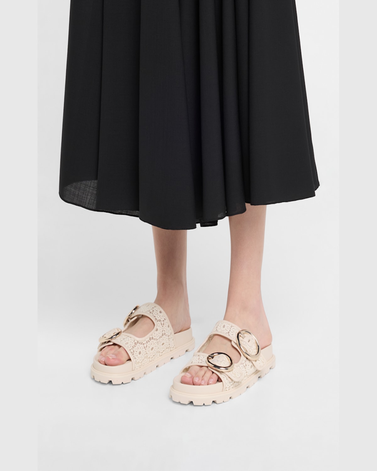 Stuart Weitzman Benni Lace Double-buckle Slide Sandals In Linen