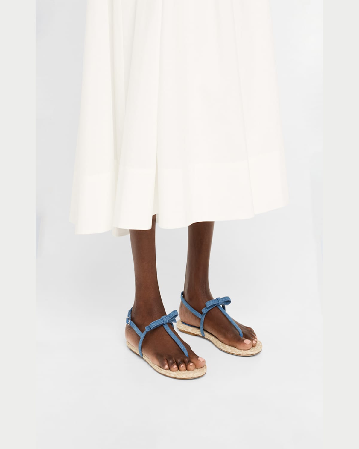 Stuart Weitzman Felicity Denim Bow T-strap Sandals In Washednatural