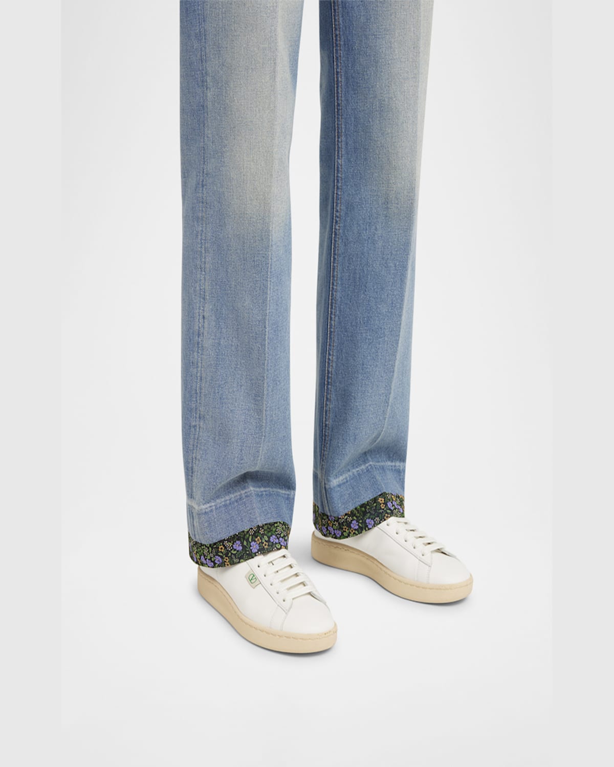 Valentino Sneaker |  Garavani Royco | Vitello Nappato/vlogo/rs Sneakers White In Du2 Bianco/green Briar/bianco