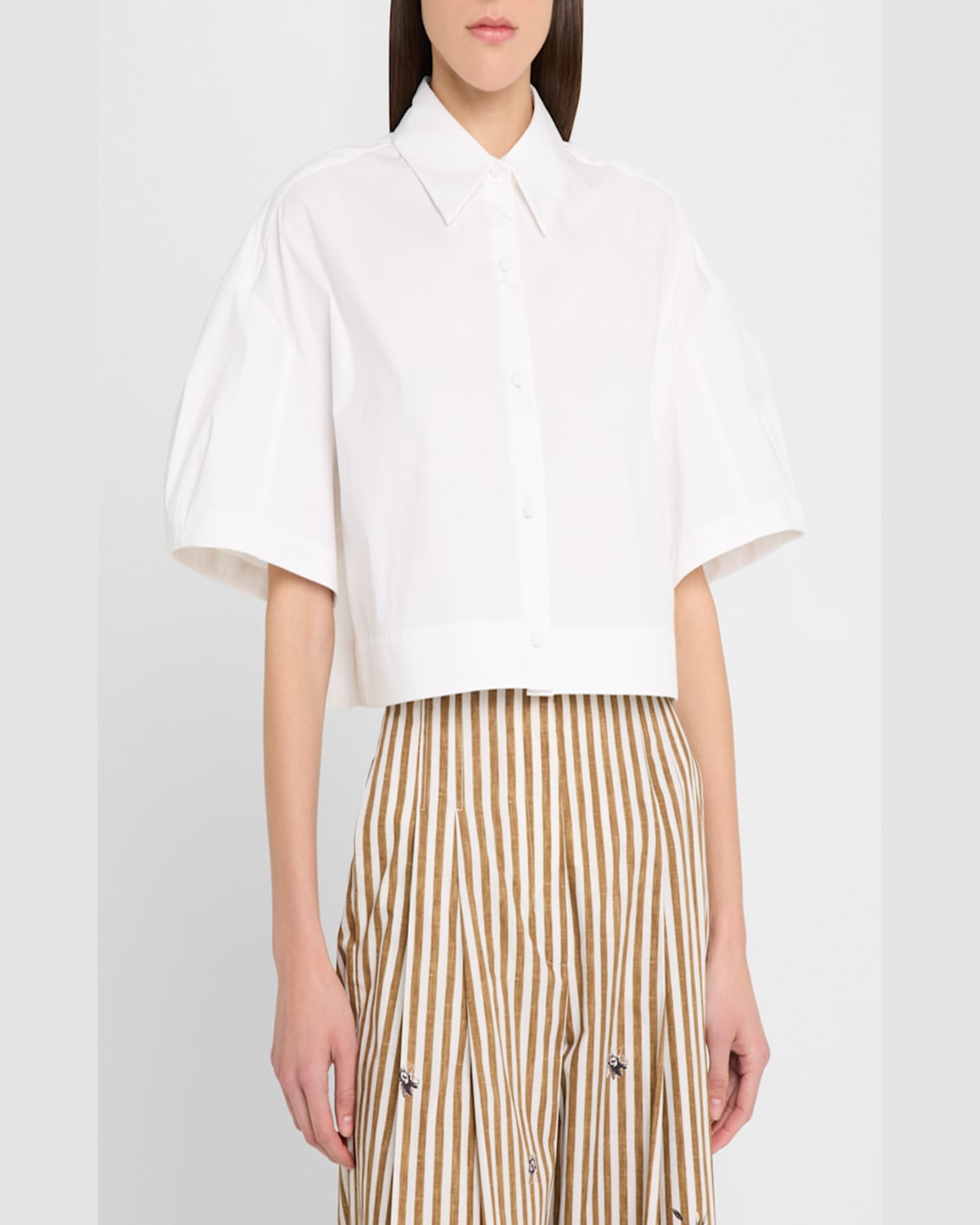 Lela Rose Short-sleeve Crop Button-down Shirt In Ivory