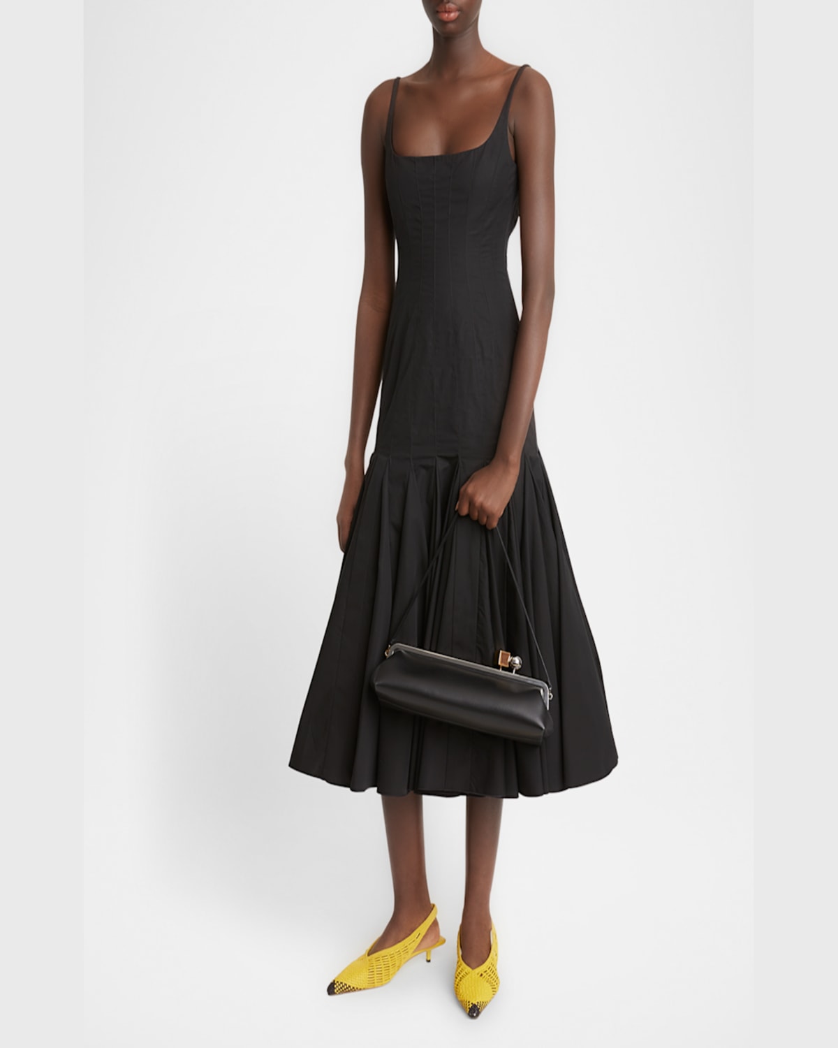 Jacquemus Rectangular Silhouette Clutch Bag With Top Handle In La Pochette Salon