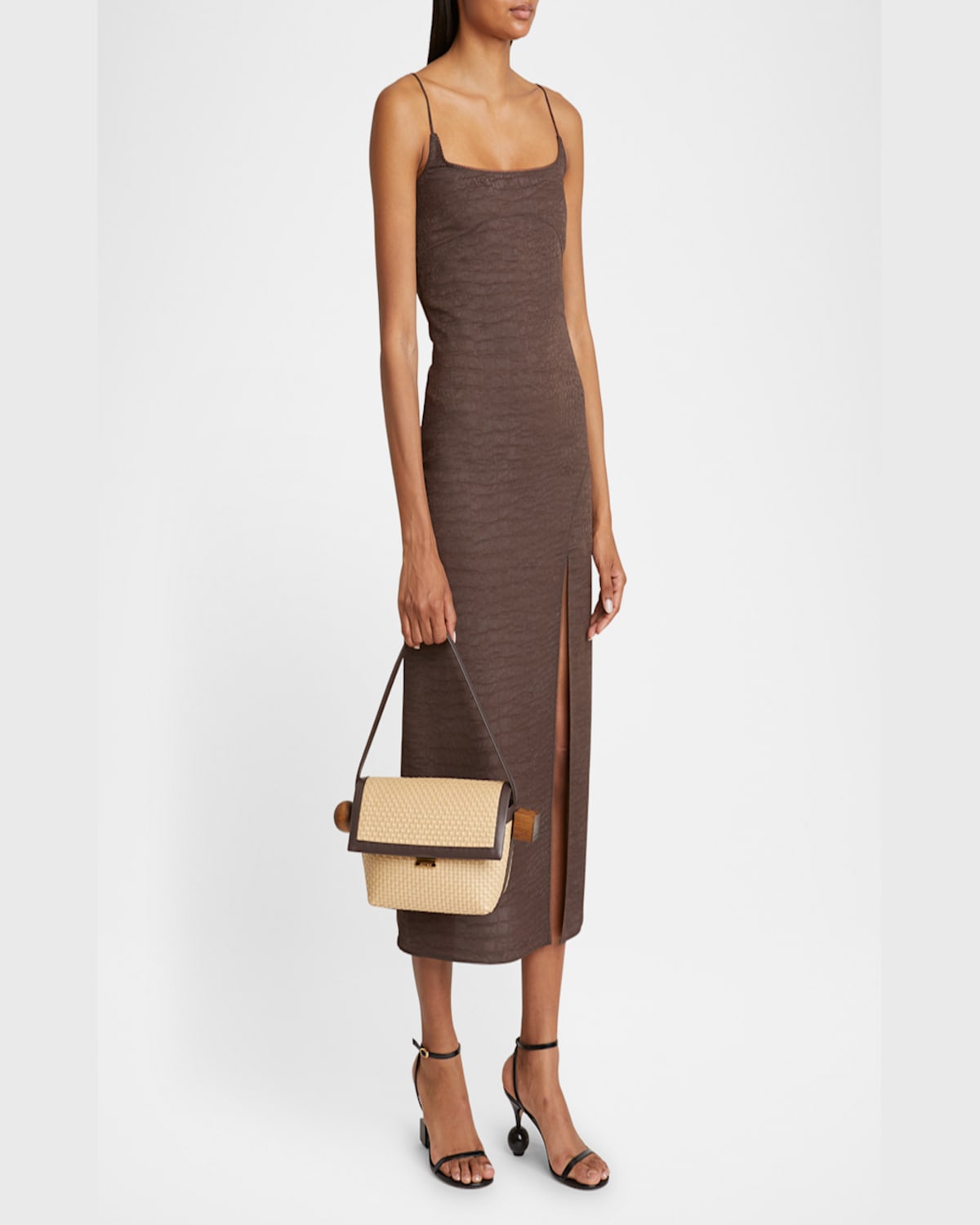 Jacquemus Le Rond Geometric Raffia Shoulder Bag In Le Rond Carre Raffia