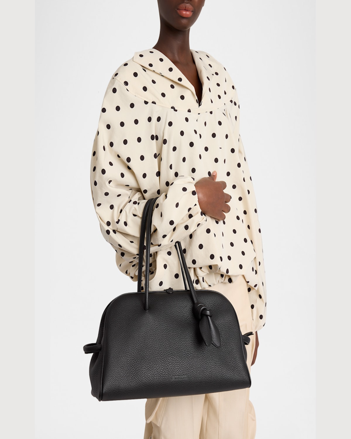 Jacquemus Zipper Opening And Closing Bowling Bag In Green