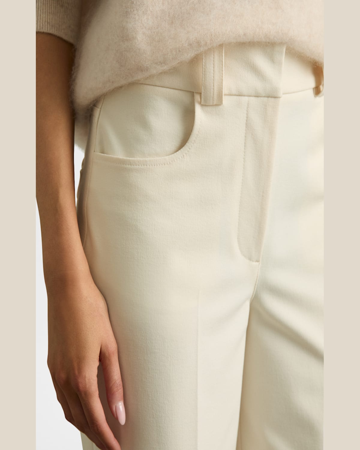 Reiss Myrtle Cropped Wide-leg Twill Trousers In Cream