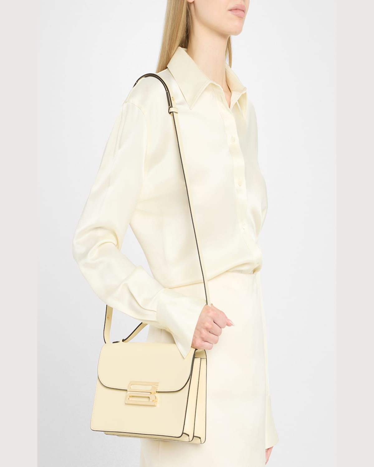 Victoria Beckham The Dorian Flap Leather Crossbody Bag In Ivory