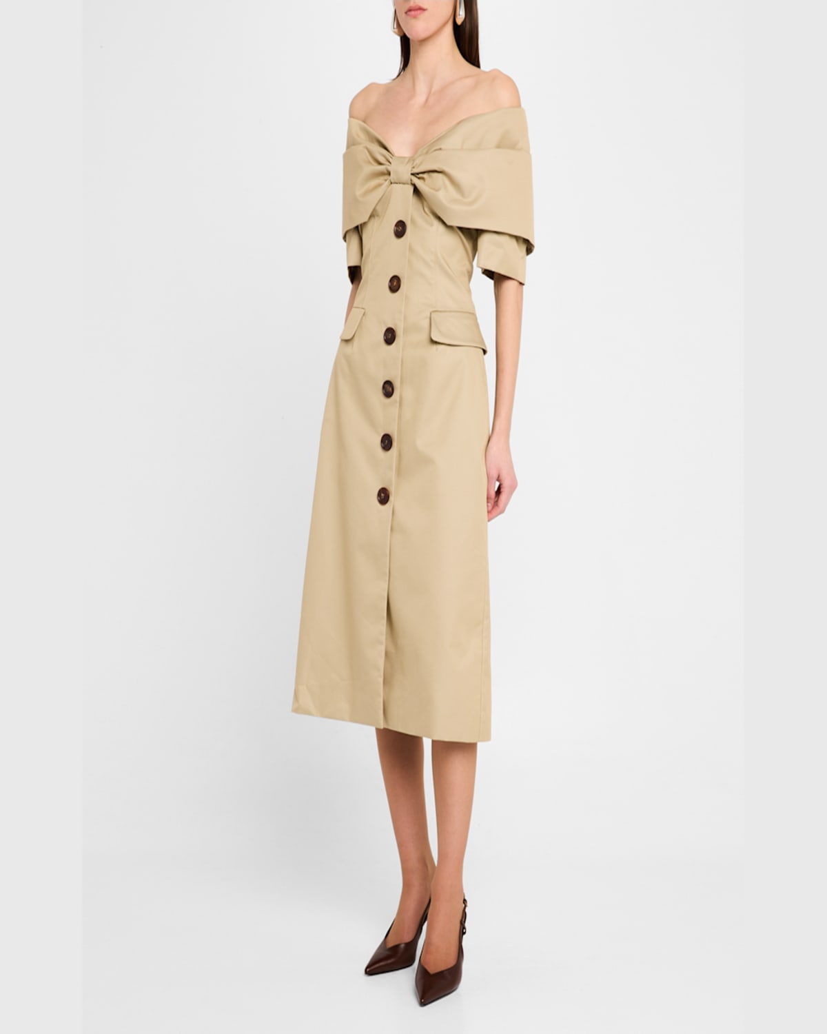 Shop Shushu-tong Bow Off-shoulder Midi Dress